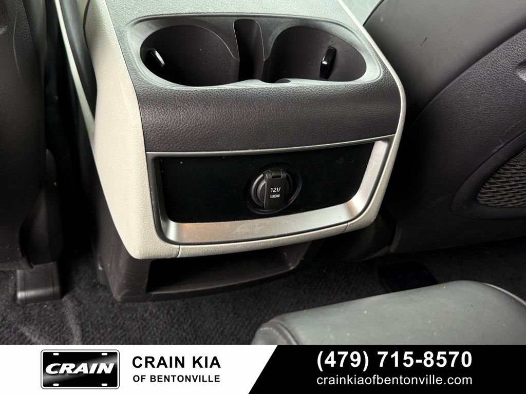 Certified 2024 Kia Carnival LX image 28