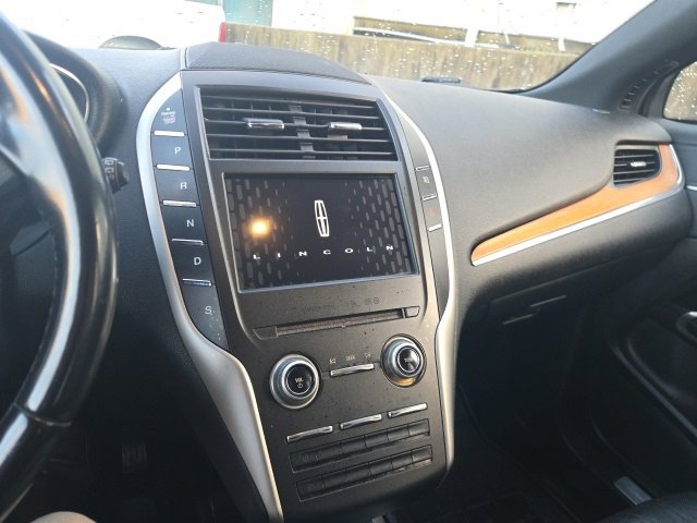 Used 2017 Lincoln MKC Reserve w/ Lincoln MKC Climate Package image 14