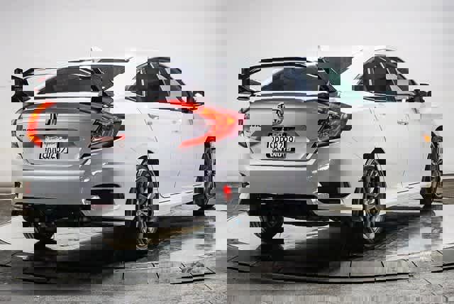 Used 2020 Honda Civic EX image 4