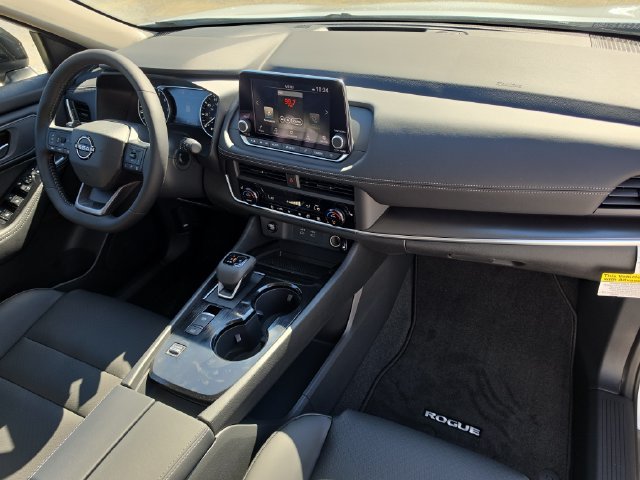 New 2027 Nissan Rogue Dark Armor FWD image 12