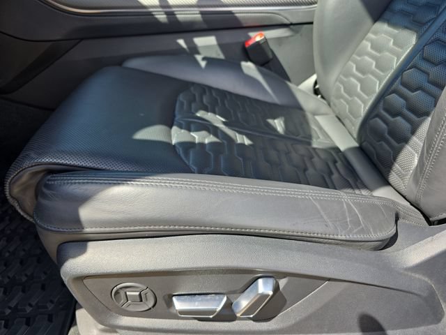 Used 2024 Audi RS Q8 w/ Black Optic Package AWD/4WD image 32