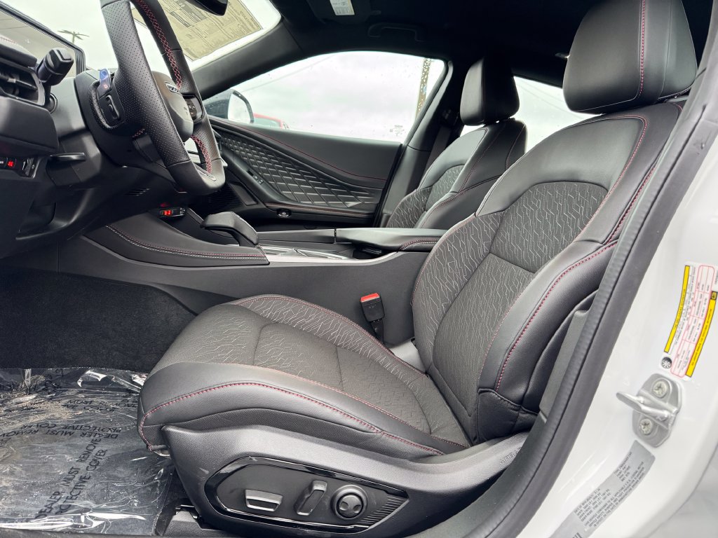 New 2026 Dodge Charger R/T w/ Driver Convenience Group AWD/4WD image 15