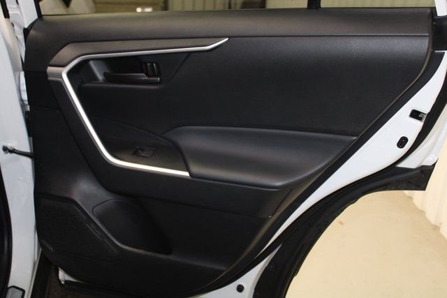 Used 2024 Toyota RAV4 LE image 22