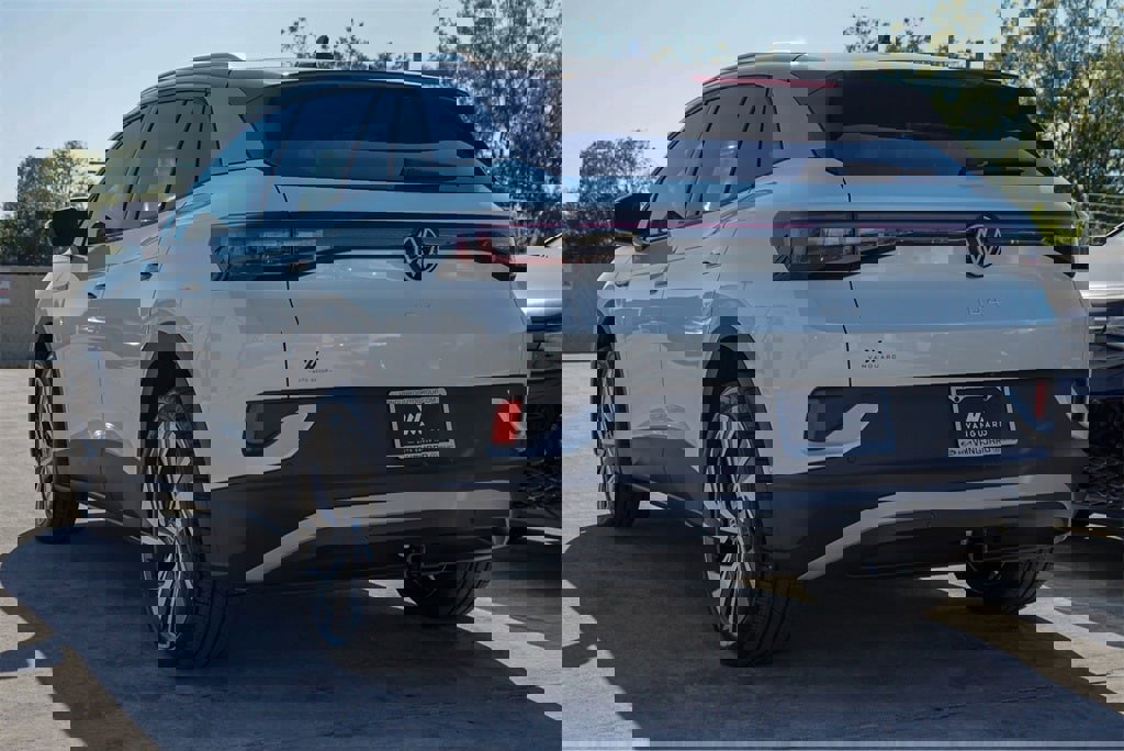 New 2025 Volkswagen ID.4 Pro S Plus image 6