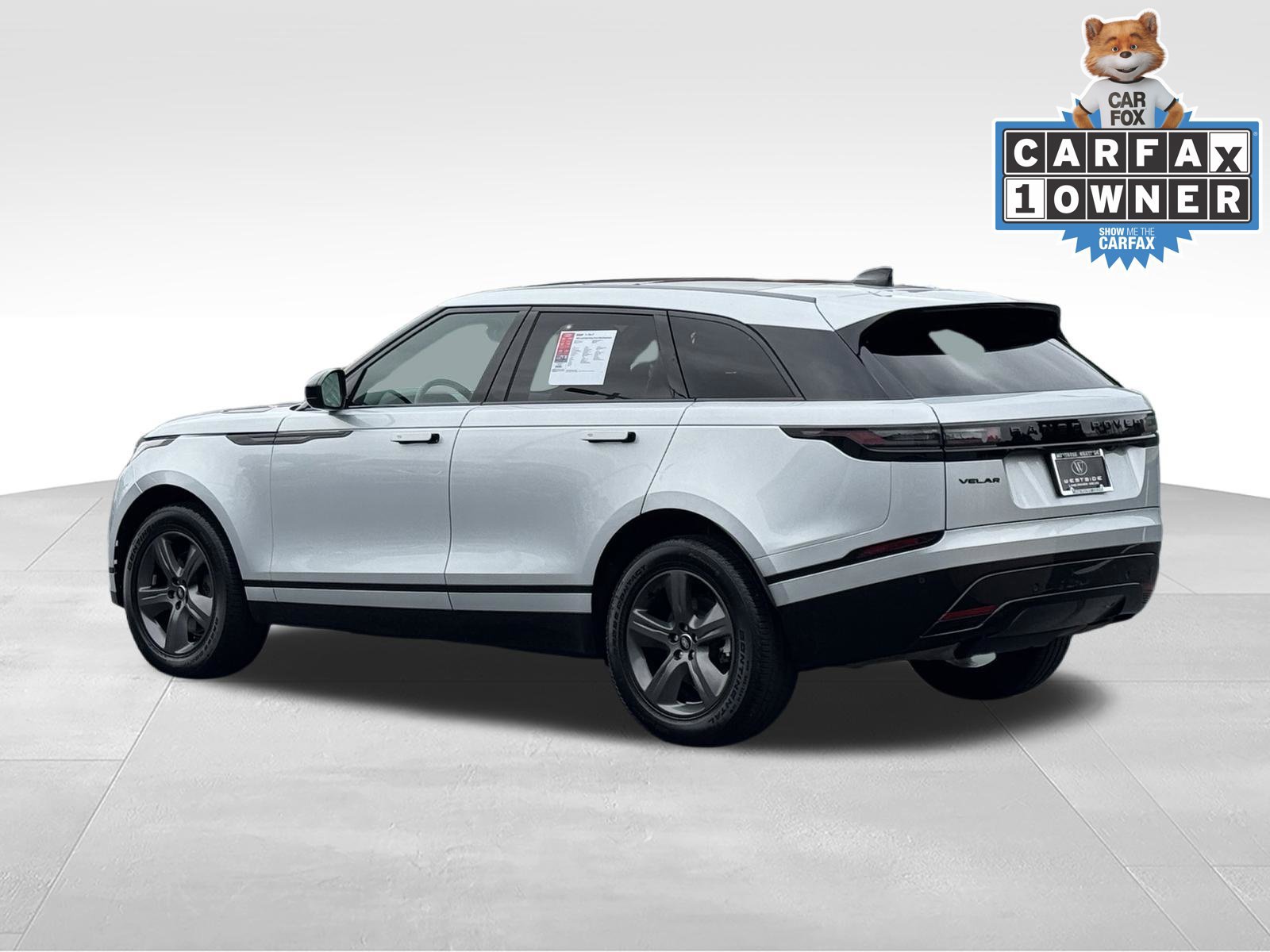 Used 2025 Land Rover Range Rover Velar Dynamic SE AWD/4WD image 7