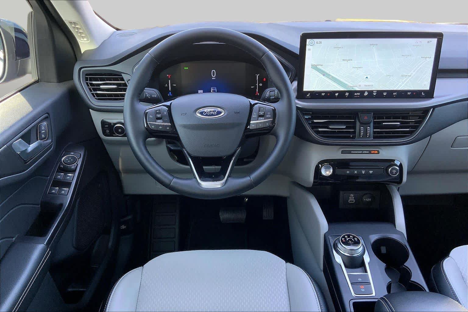 Used 2025 Ford Escape SE FWD image 12