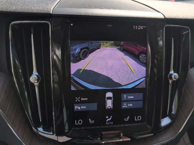 Used 2021 Volvo XC60 T6 Momentum w/ Protection Package Premier AWD/4WD image 25