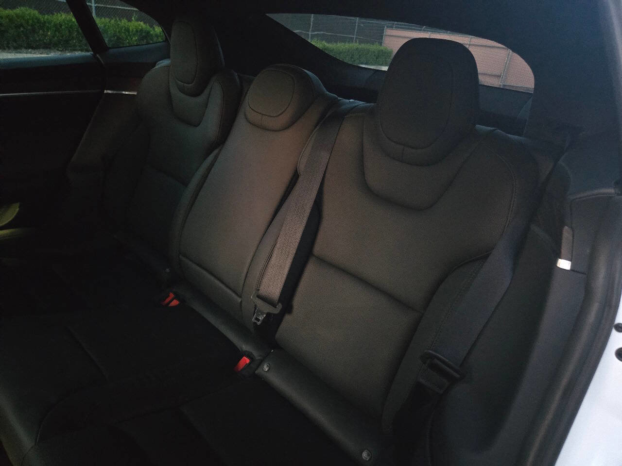 Used 2022 Tesla Model S AWD/4WD image 21