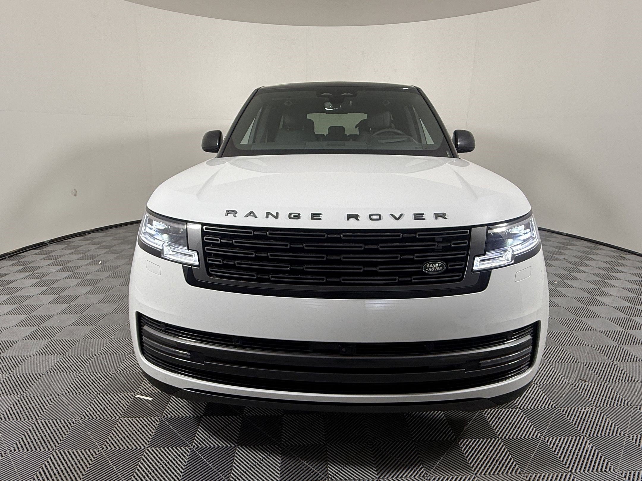 New 2026 Land Rover Range Rover SE AWD/4WD image 4