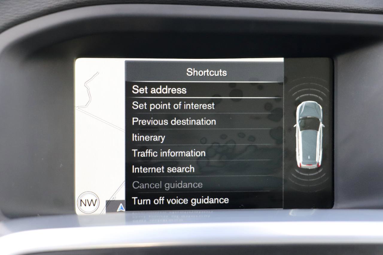 Used 2015 Volvo V60 T5 Platinum image 20