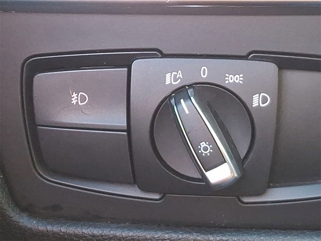 Used 2013 BMW 328i xDrive Sedan image 23