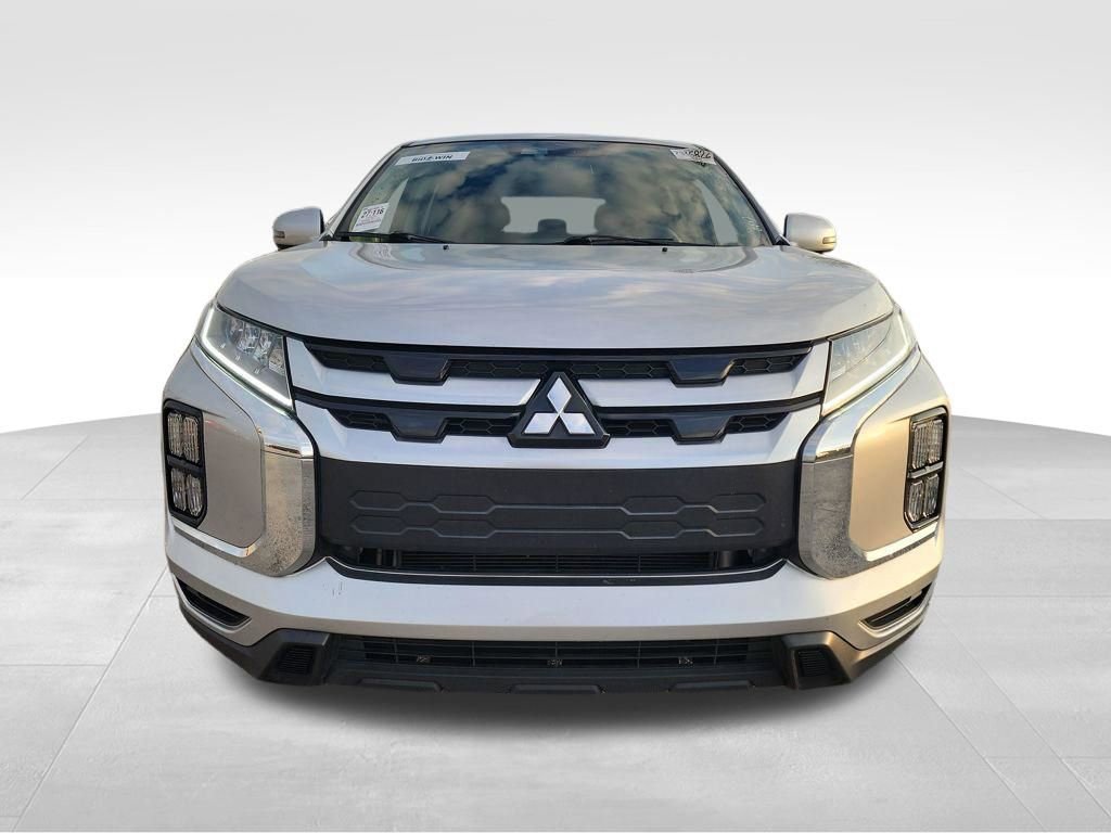 Used 2021 Mitsubishi Outlander Sport SE image 2