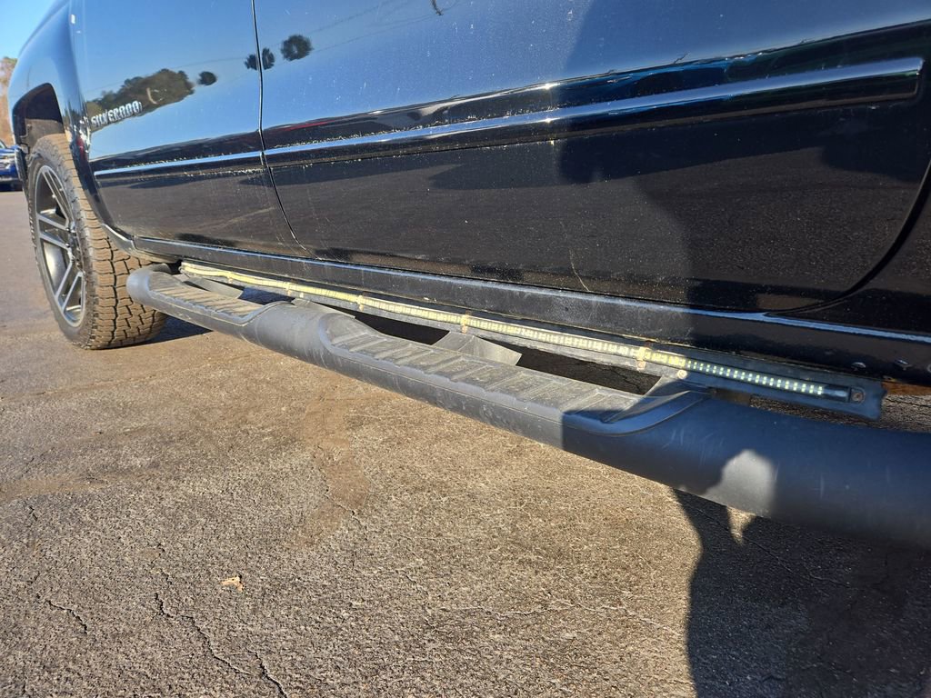 Used 2018 Chevrolet Silverado 1500 LT w/ LPO, Black Pack AWD/4WD image 62