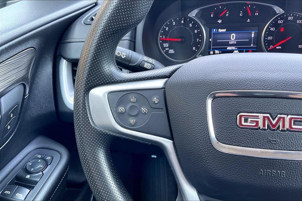 Used 2024 GMC Terrain SLE AWD/4WD image 18
