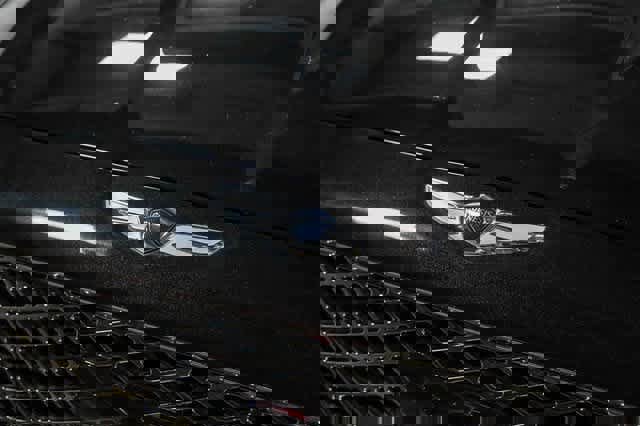 Used 2023 Genesis G70 3.3T image 8