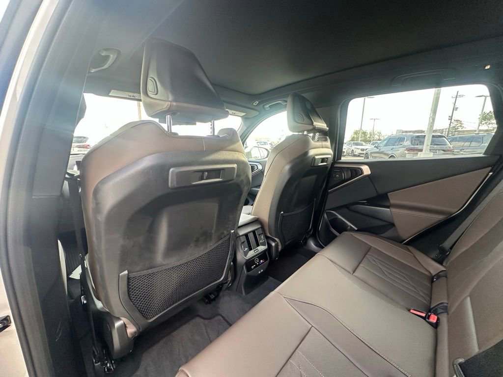 Certified 2025 BMW X3 xDrive30i image 23