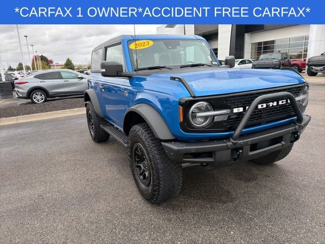 Used 2023 Ford Bronco Wildtrak image 3