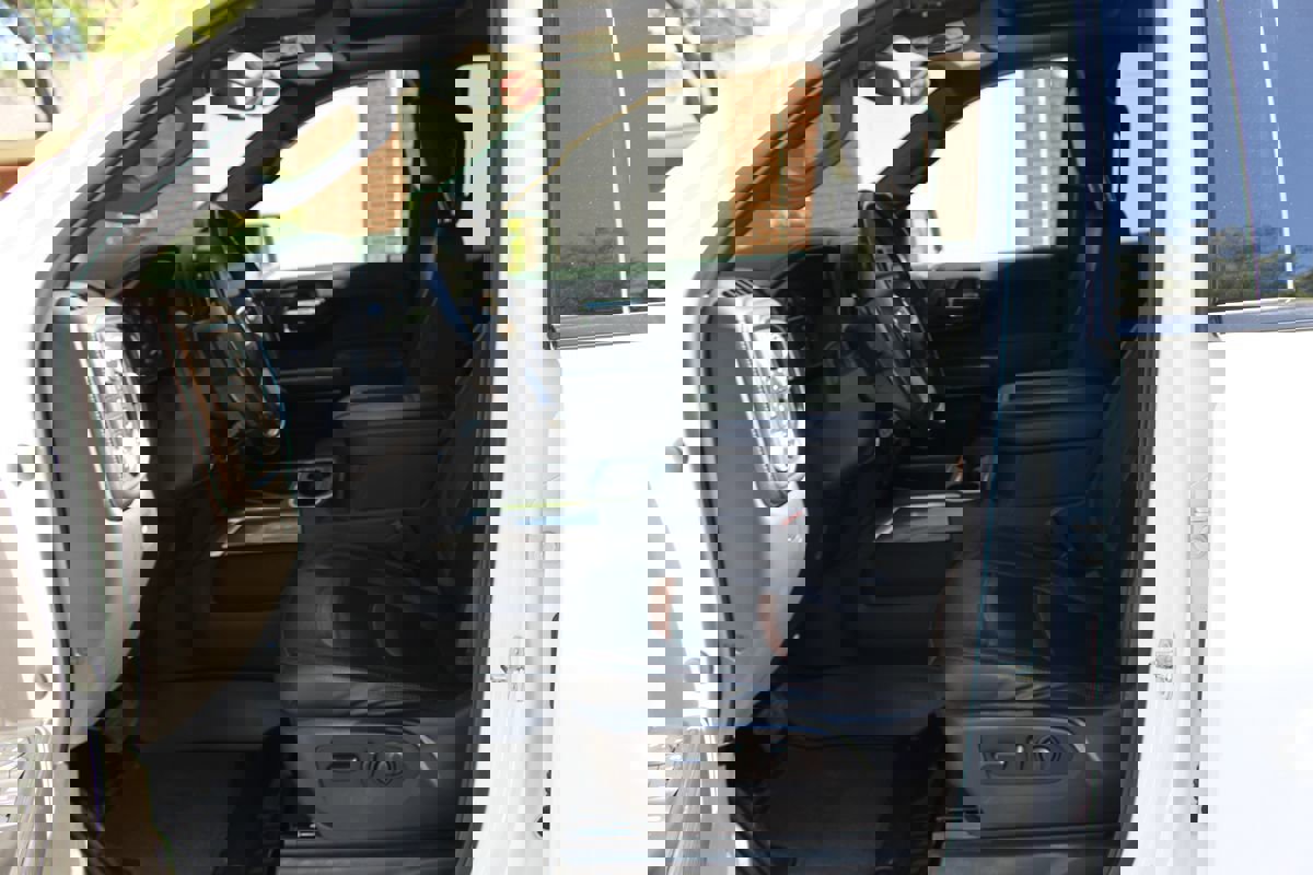 Used 2021 GMC Sierra 1500 AT4 w/ AT4 Preferred Package image 7