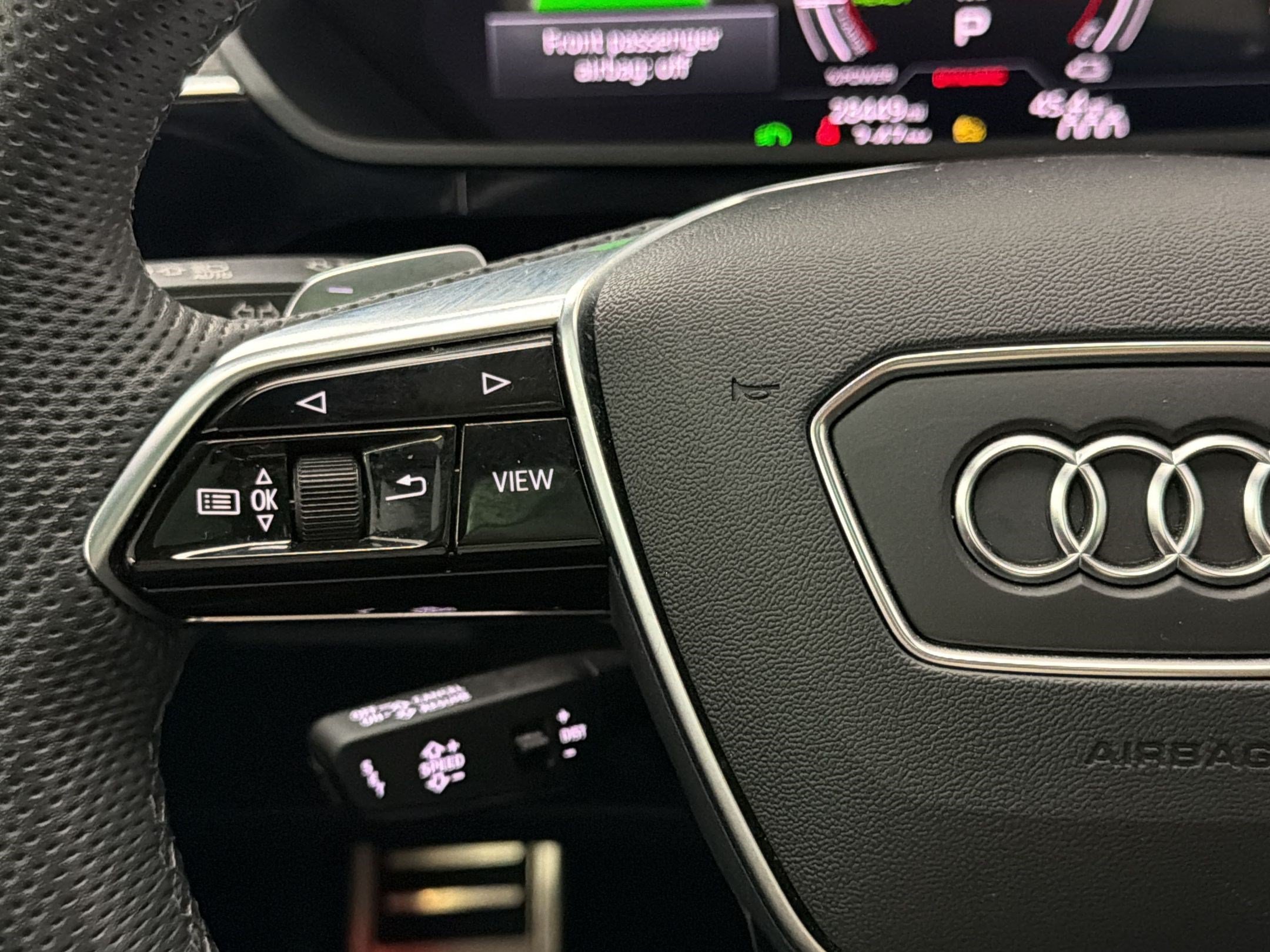 Used 2024 Audi SQ8 e-tron Premium Plus w/ Black Optic Package AWD/4WD image 17