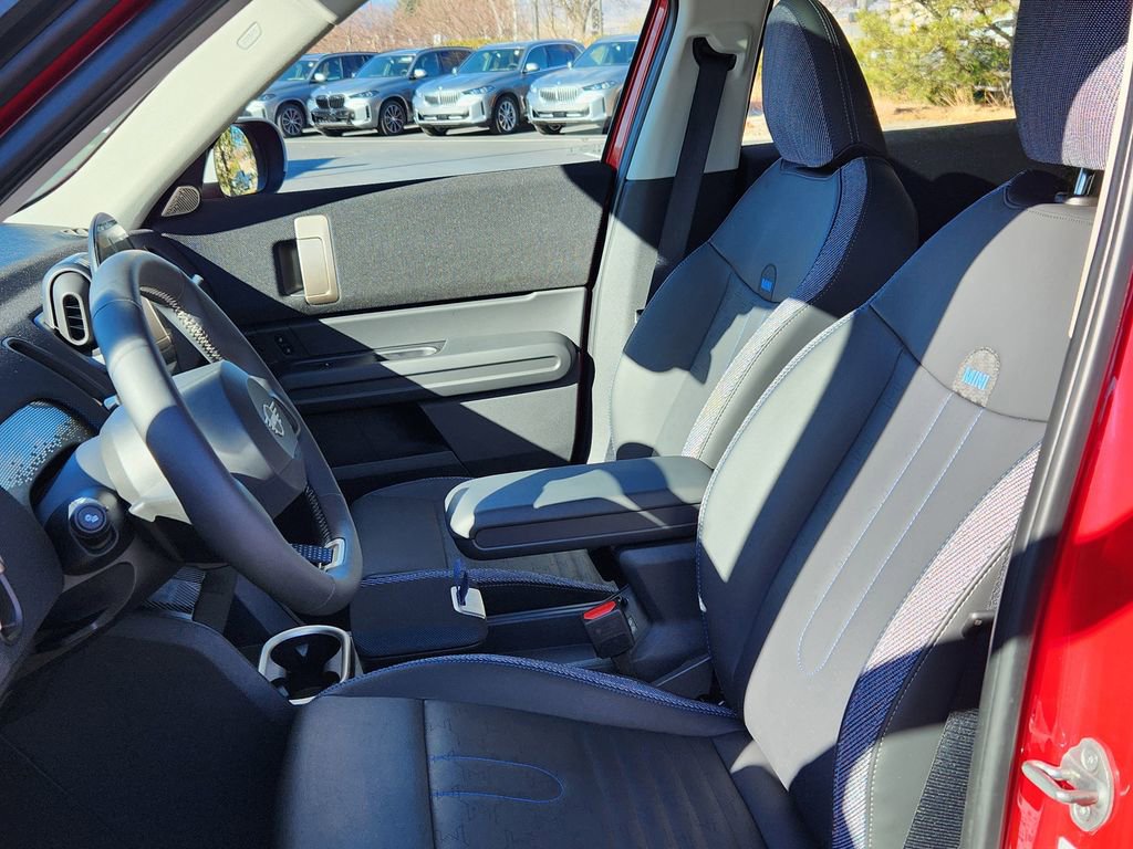 Used 2025 MINI Cooper Countryman S image 8