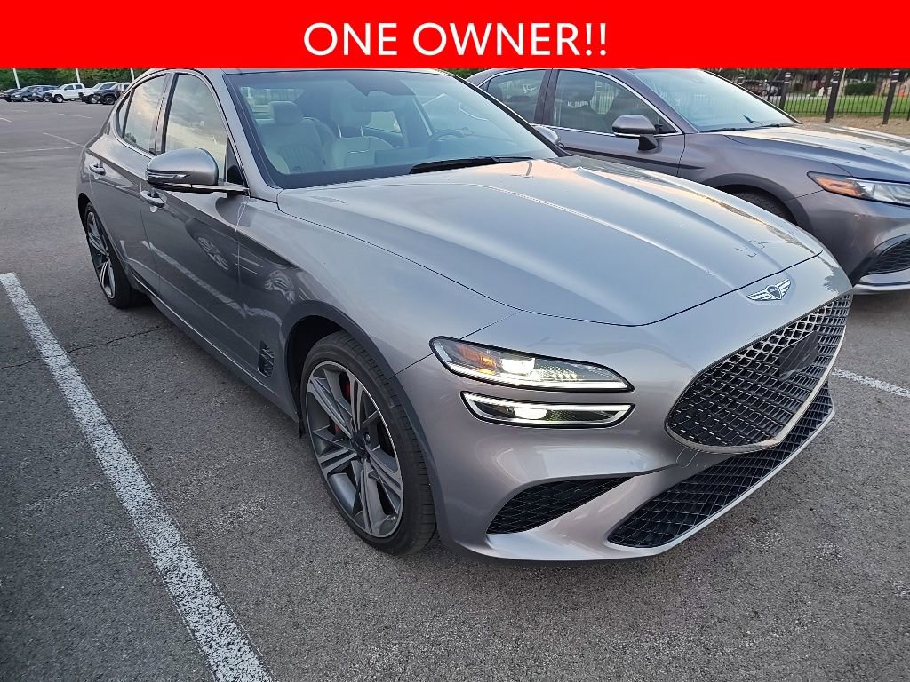 Used 2025 Genesis G70 2.5T w/ Sport Prestige Package image 3