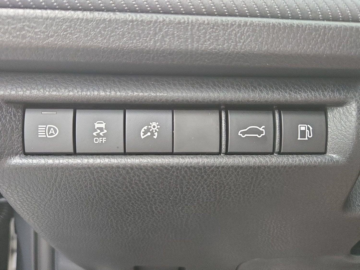 Certified 2026 Toyota Camry SE FWD image 24