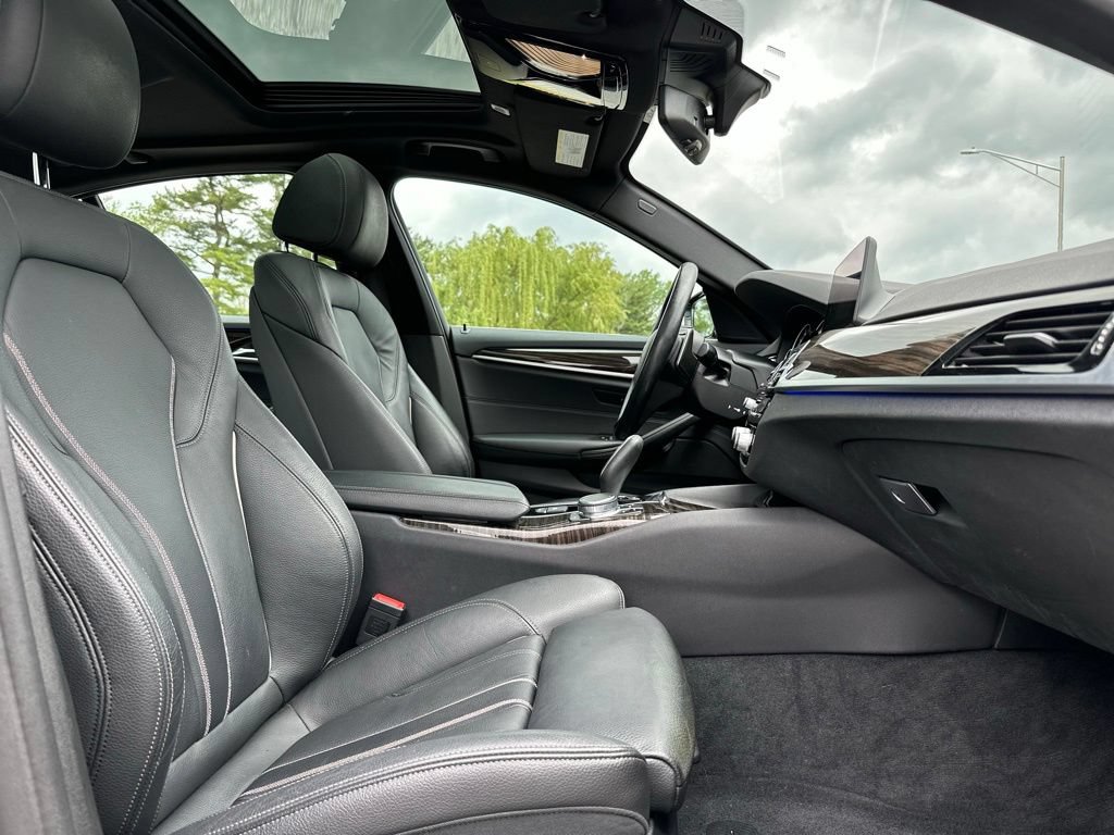 Used 2019 BMW 530i xDrive w/ Convenience Package AWD/4WD image 26