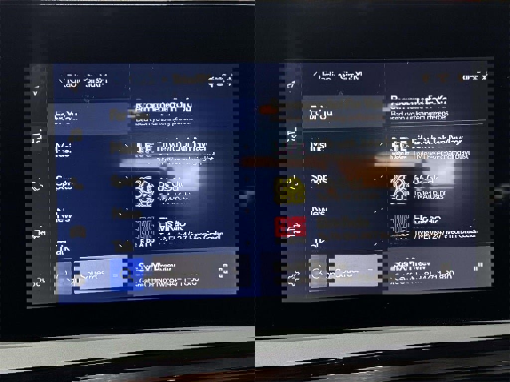 Used 2023 Lexus ES 350 w/ Premium Package image 26