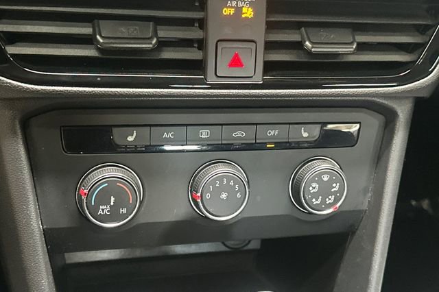 Certified 2022 Volkswagen Taos S w/ IQ Drive S Package image 25