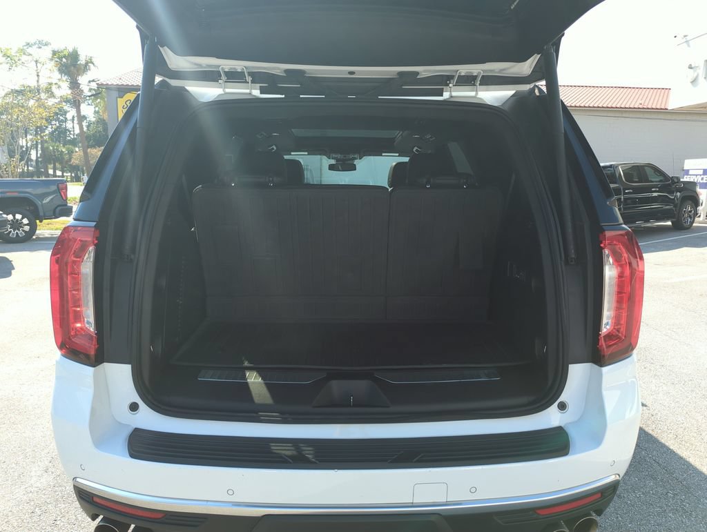 Used 2024 GMC Yukon Denali AWD/4WD image 30