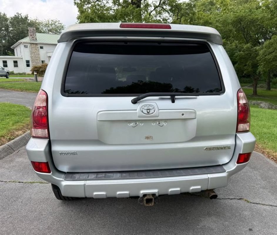Used 2003 Toyota 4Runner Limited w/ 4Runner Convenience Pkg AWD/4WD image 8