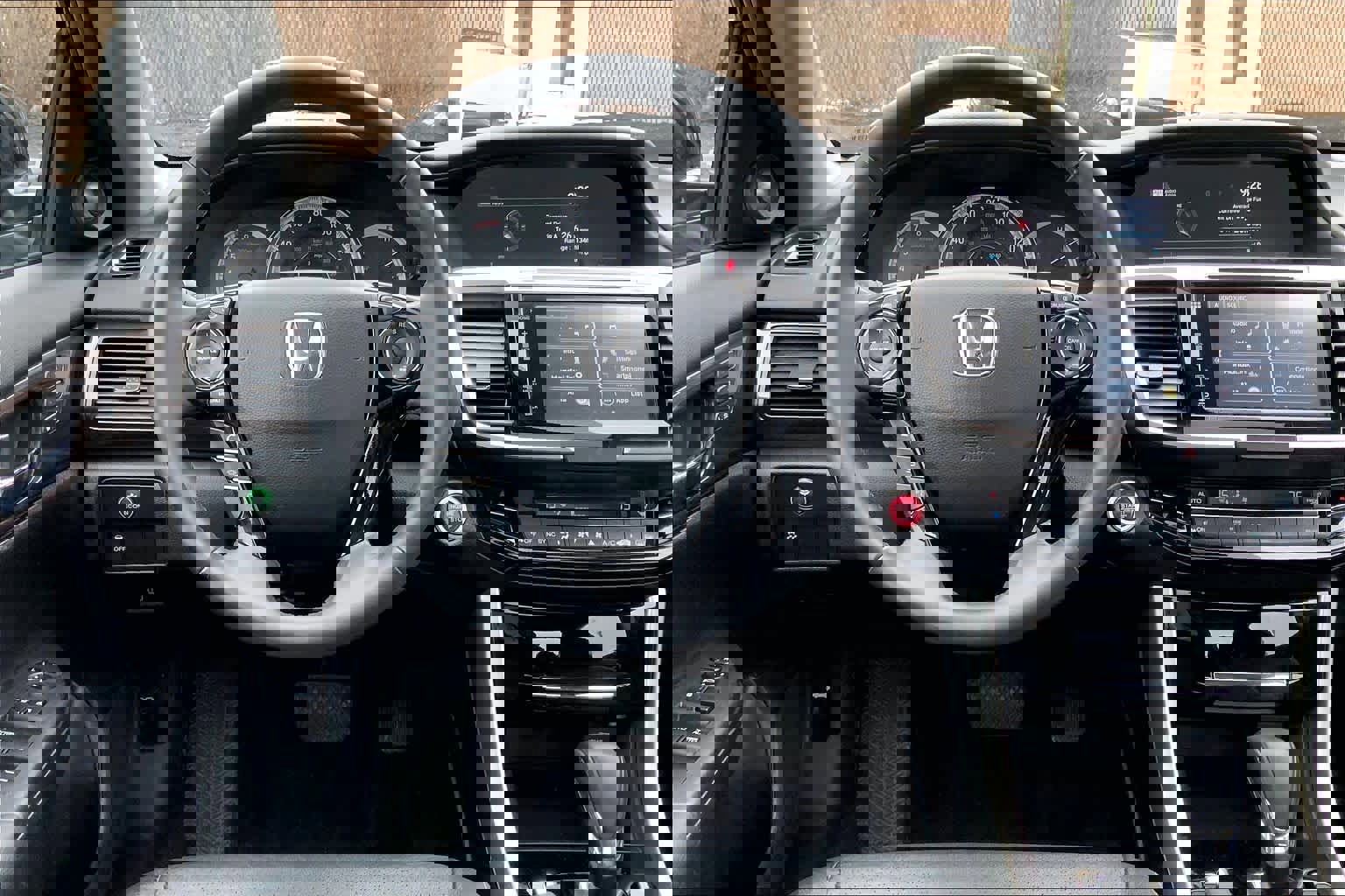 Used 2017 Honda Accord EX-L image 6