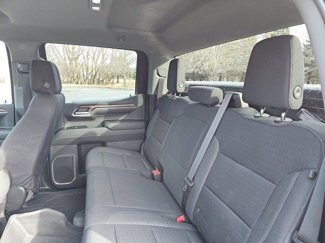 Used 2023 Chevrolet Silverado 1500 LT image 19