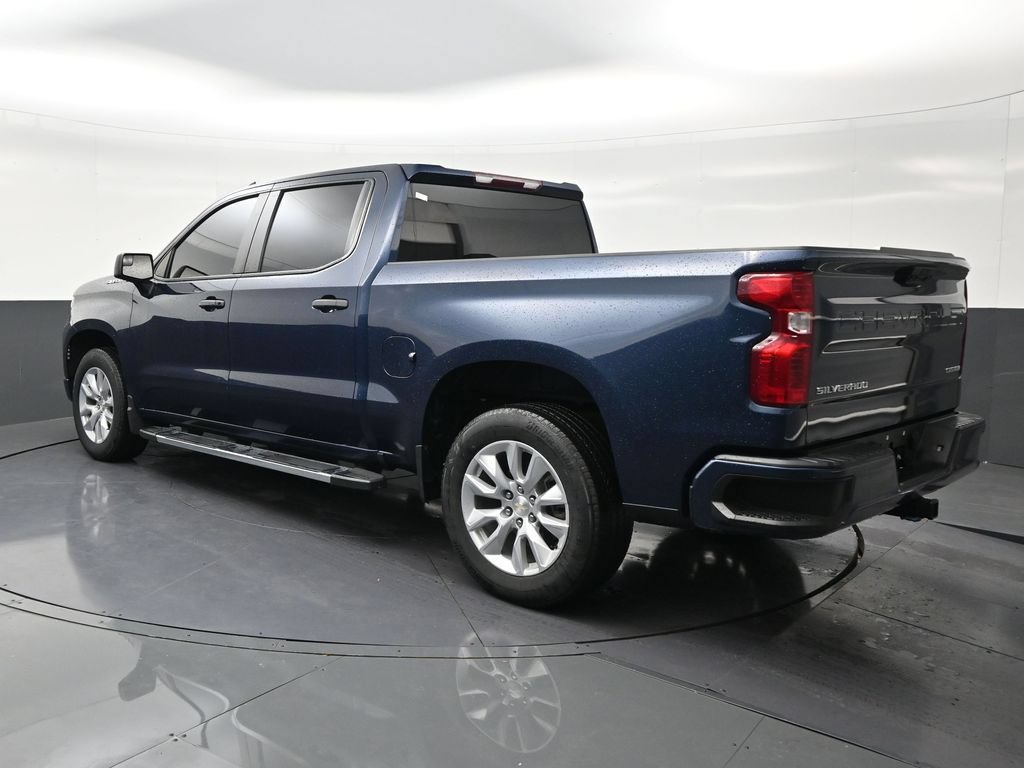 Used 2023 Chevrolet Silverado 1500 Custom RWD image 3