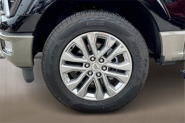 New 2025 Ford F150 King Ranch w/ FX4 Off-Road Package image 12