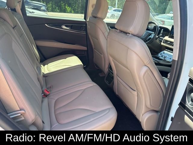 Used 2021 Lincoln Nautilus Reserve image 7
