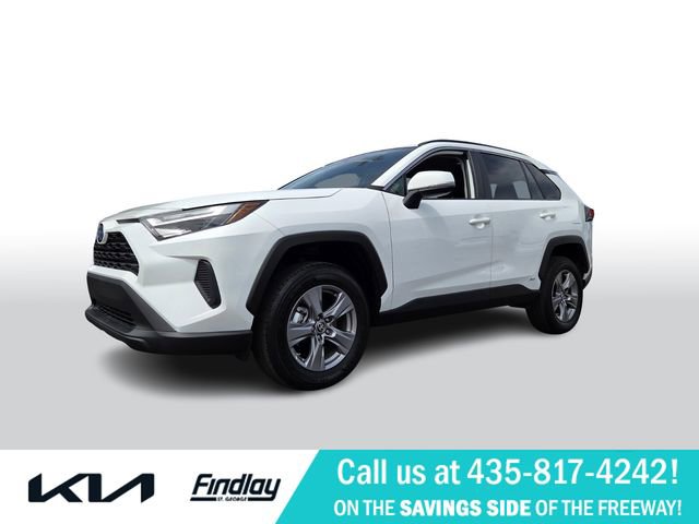 Used 2024 Toyota RAV4 LE AWD/4WD image 1