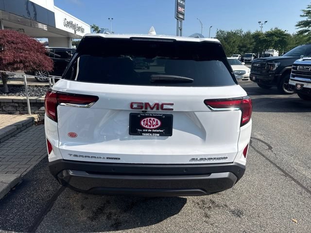 New 2026 GMC Terrain Elevation w/ Elevation Premium Package AWD/4WD image 4