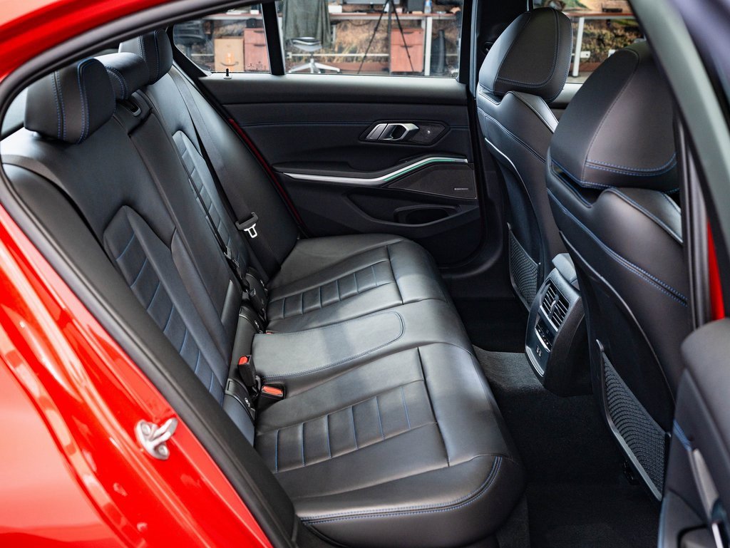 Used 2023 BMW M340i image 33