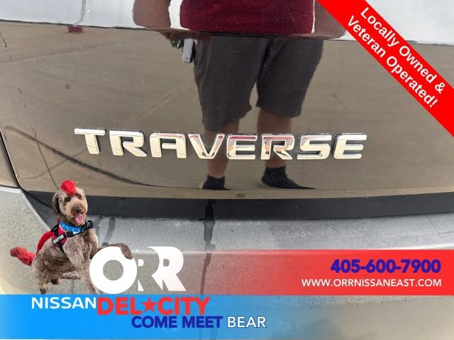 Used 2021 Chevrolet Traverse LT FWD image 10