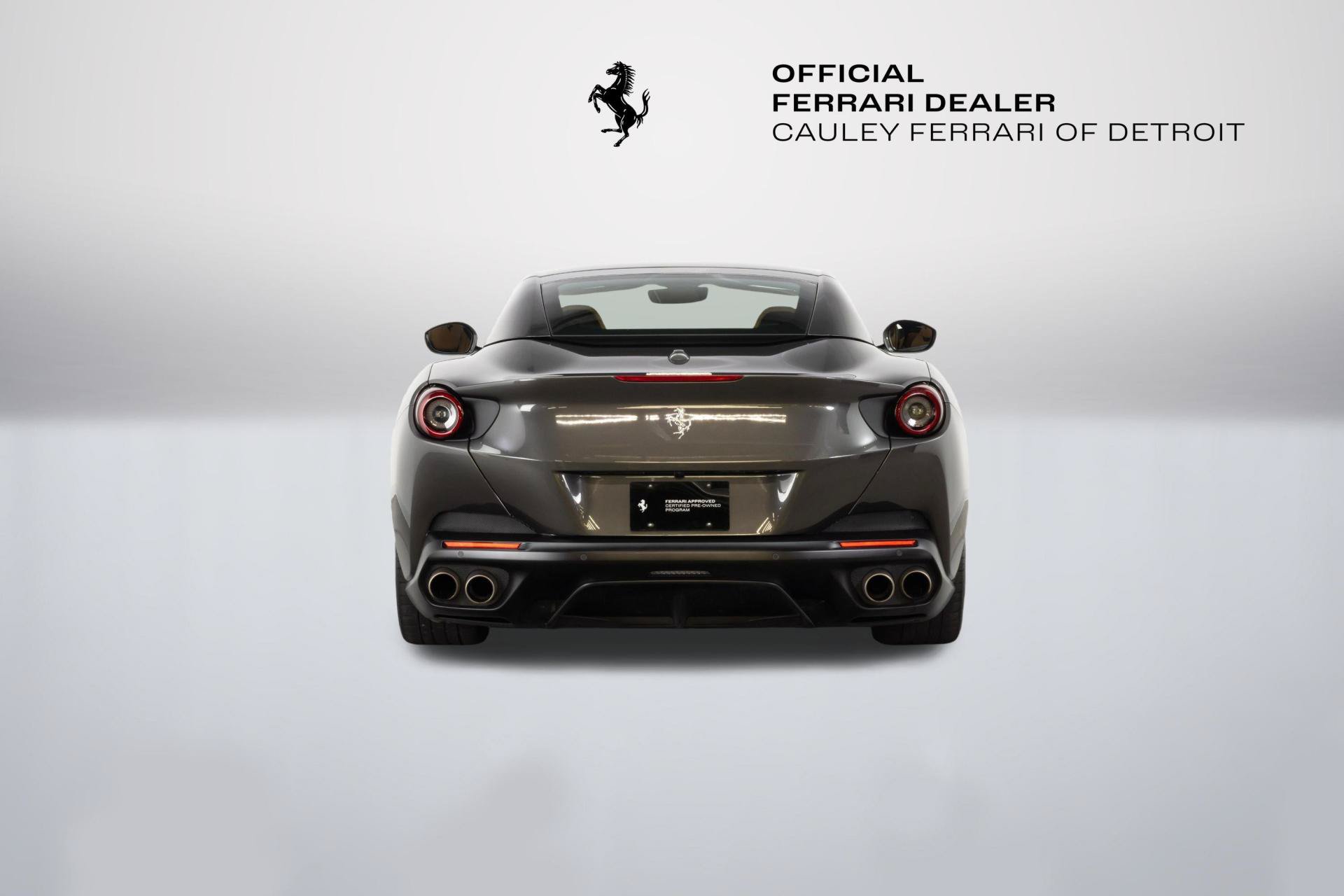 Used 2019 Ferrari Portofino RWD image 15