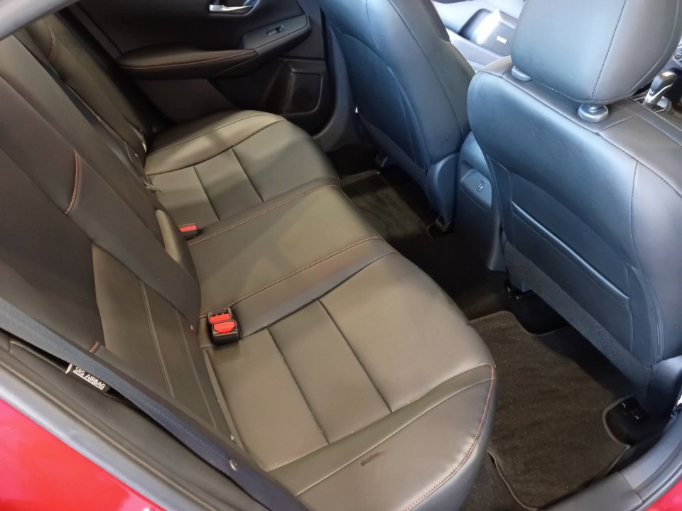Used 2024 Nissan Sentra SR w/ SR Premium Package FWD image 29