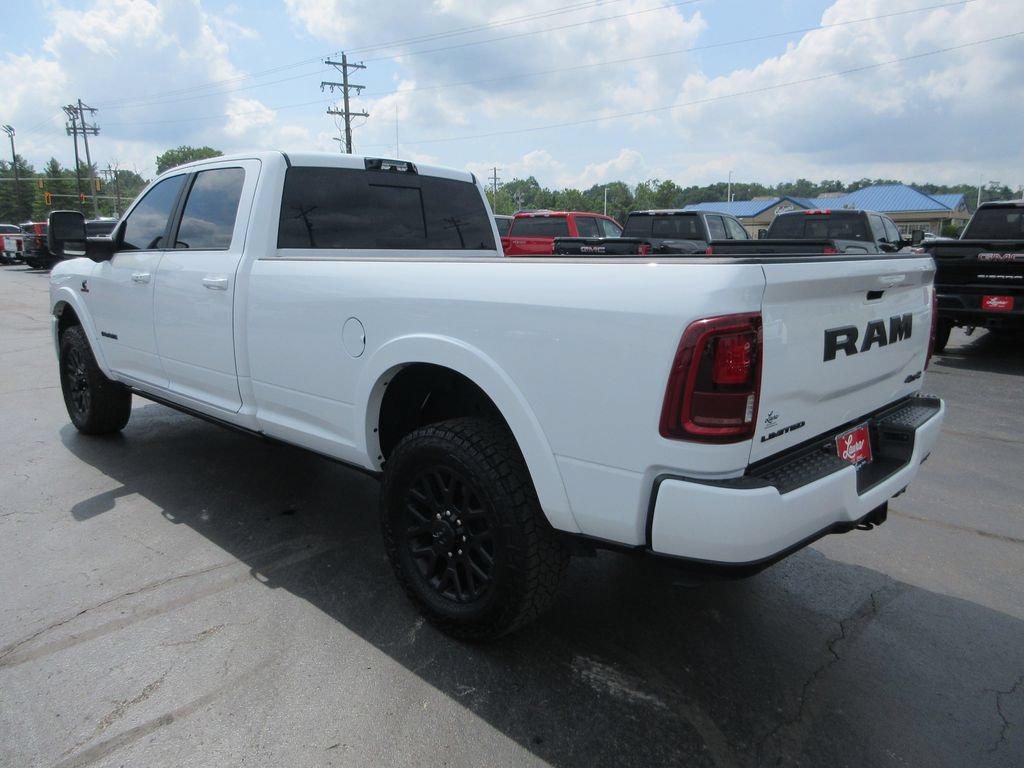 Used 2026 RAM 3500 Limited AWD/4WD image 10