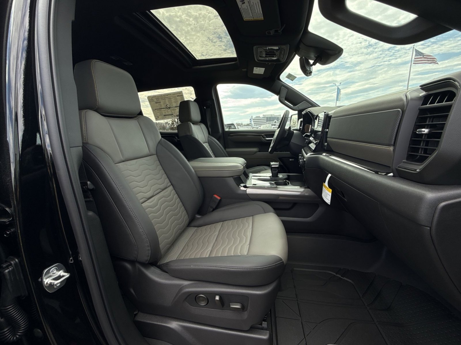 New 2026 Chevrolet Silverado 1500 ZR2 AWD/4WD image 28