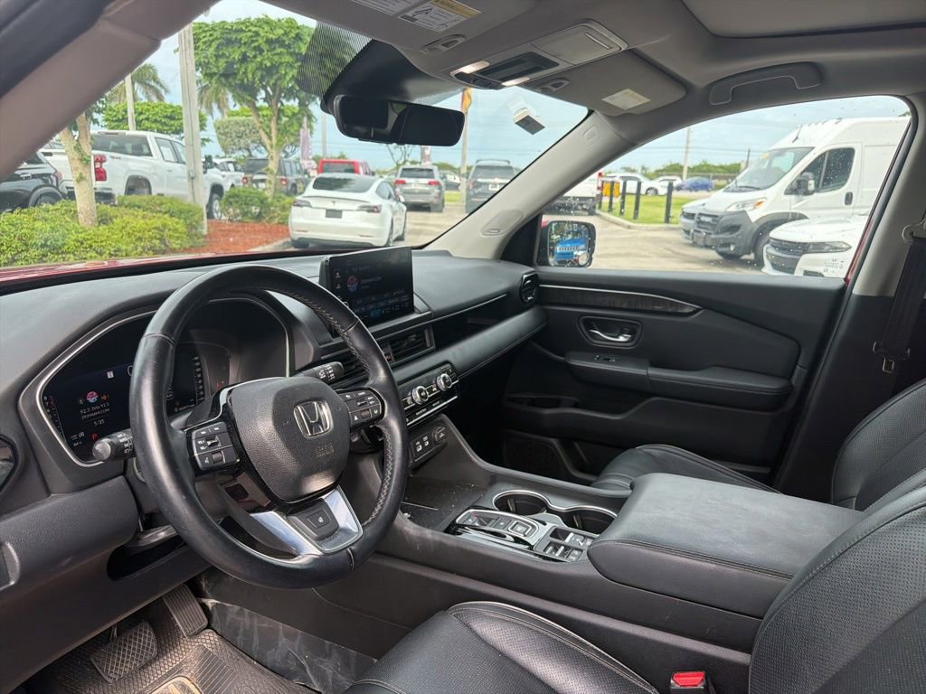 Used 2024 Honda Pilot Elite image 7