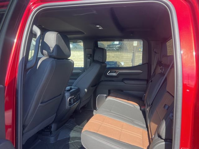 Used 2025 Chevrolet Silverado 1500 High Country image 7