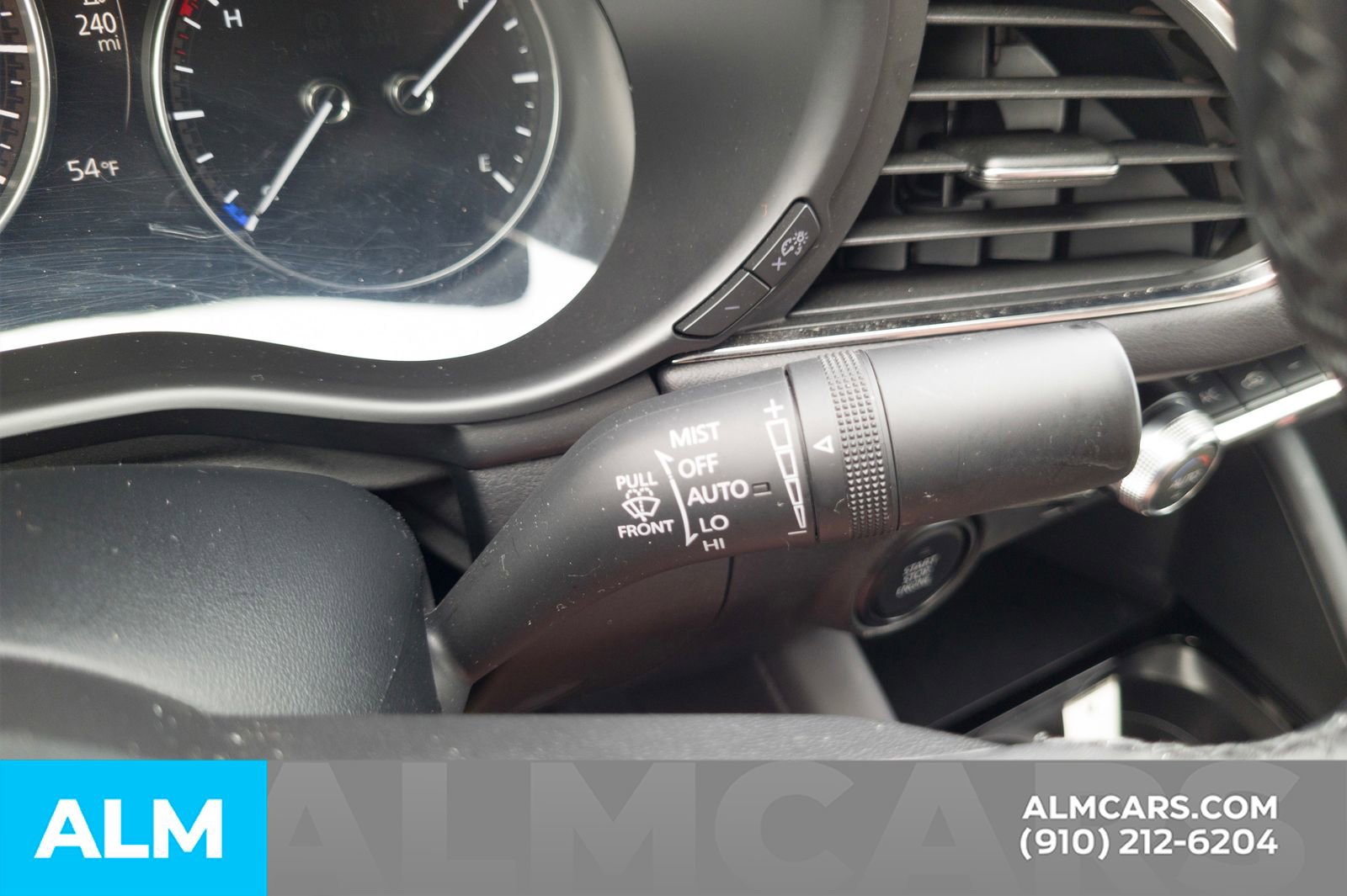 Used 2025 MAZDA MAZDA3 s image 29