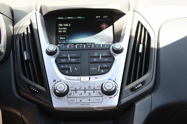 Used 2015 Chevrolet Equinox LT image 21