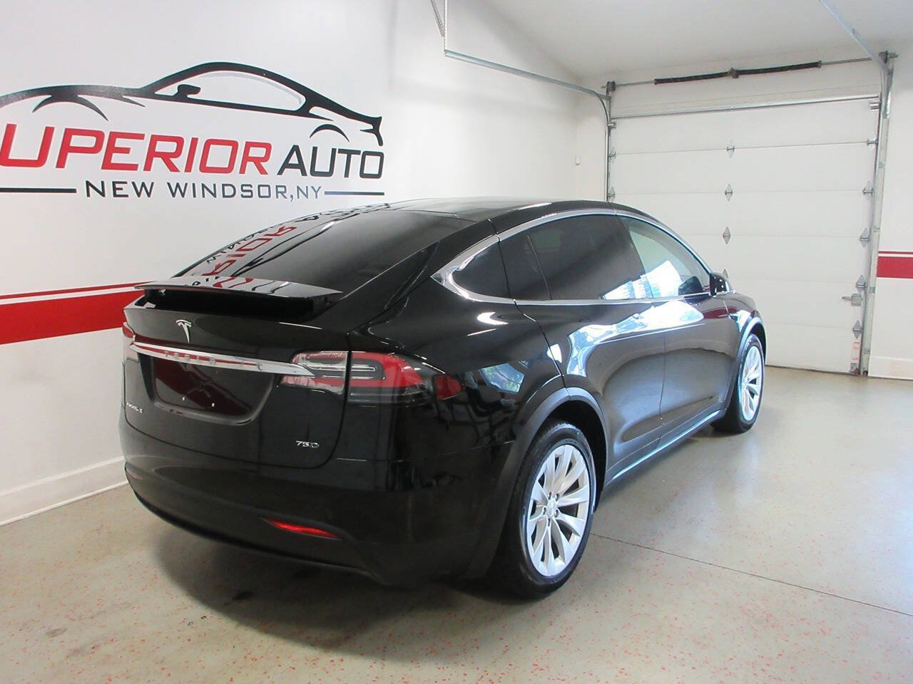 Used 2017 Tesla Model X 75D AWD/4WD image 29