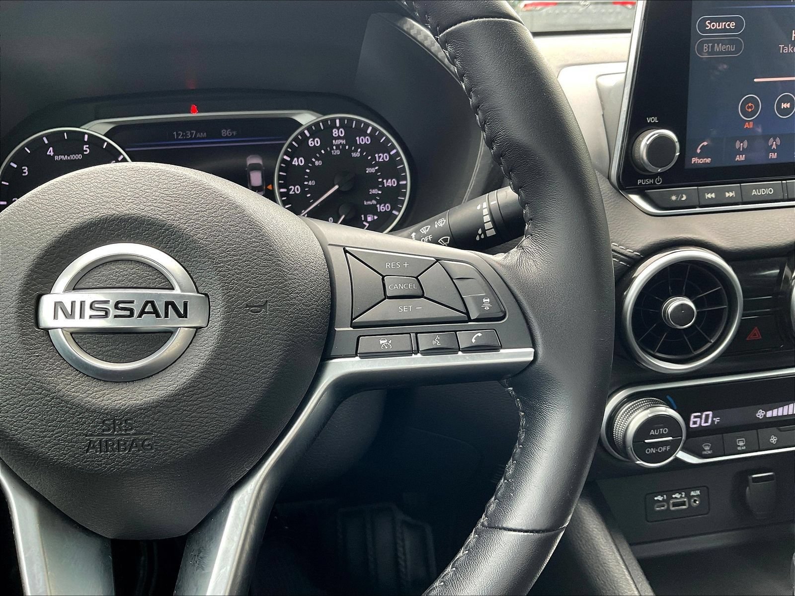 Certified 2020 Nissan Sentra SV FWD image 14